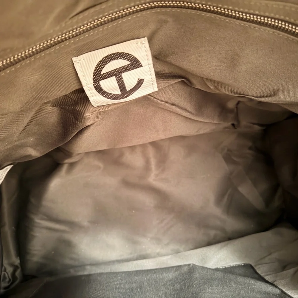 Telfar Emerald Green Tote Bag - Picture 4 of 4